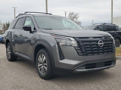 2026 Nissan Pathfinder SL 4WD