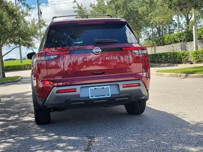 2026 Nissan Pathfinder SL 2WD