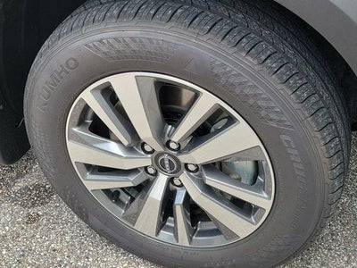 2026 Nissan Pathfinder SL 2WD