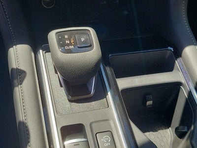 2026 Nissan Pathfinder SL 2WD