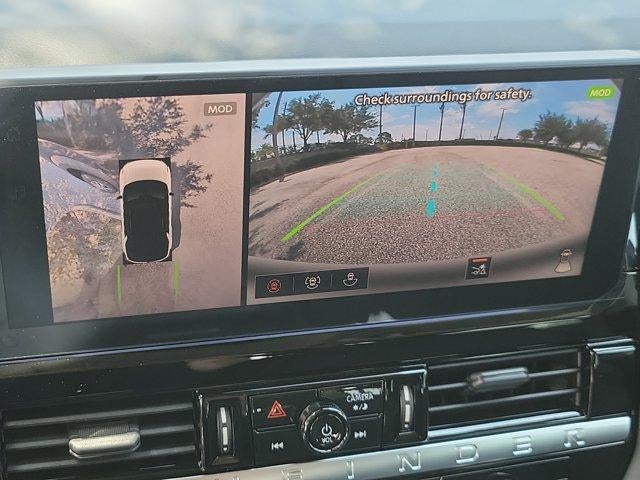 2026 Nissan Pathfinder SL 2WD