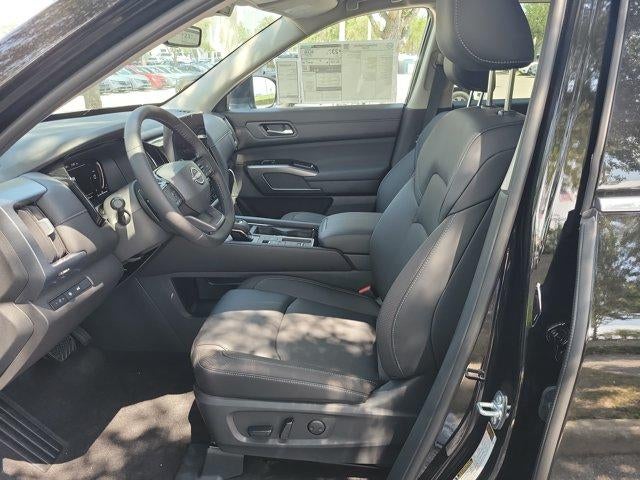 2026 Nissan Pathfinder SL 2WD