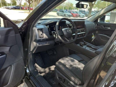 2026 Nissan Pathfinder SL 2WD