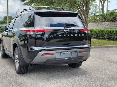 2026 Nissan Pathfinder SL 2WD