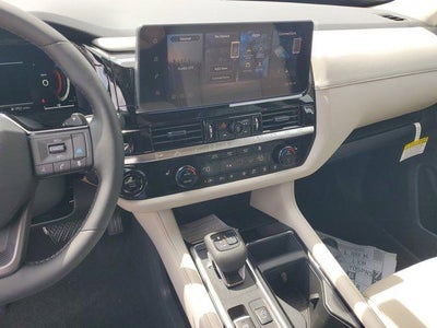 2026 Nissan Pathfinder SL 2WD