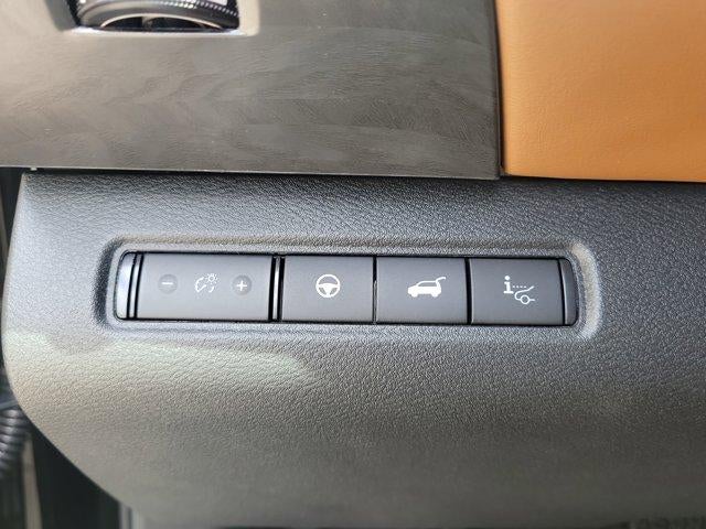 2026 Nissan Pathfinder Platinum 4WD
