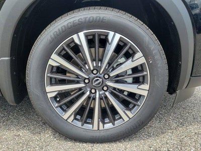 2026 Nissan Pathfinder Platinum 4WD