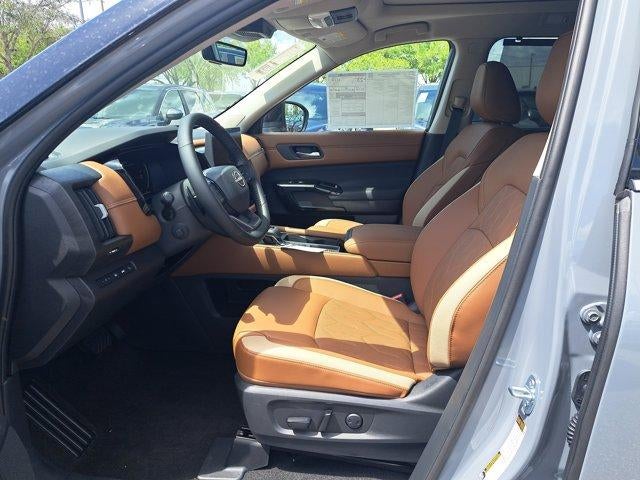 2026 Nissan Pathfinder Platinum 2WD