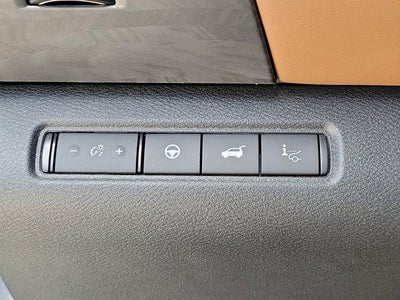 2026 Nissan Pathfinder Platinum 2WD