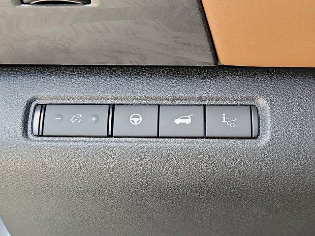 2026 Nissan Pathfinder Platinum 2WD