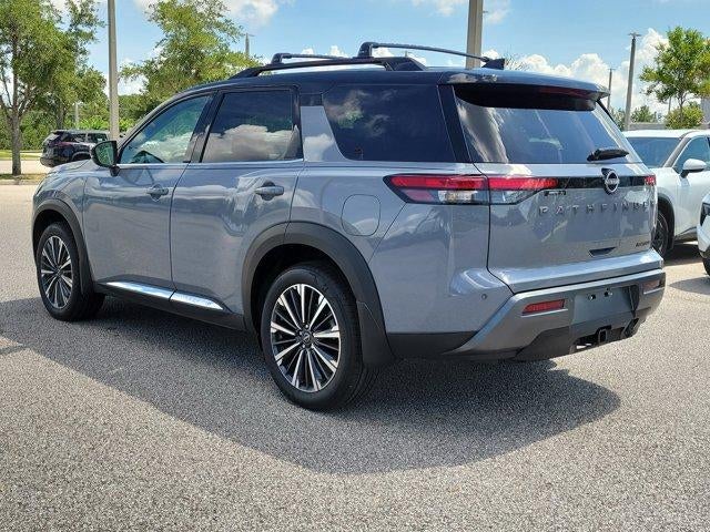 2026 Nissan Pathfinder Platinum 2WD