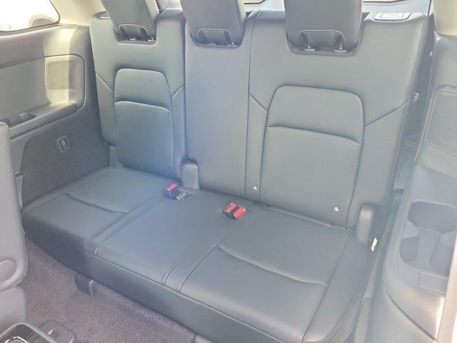 2026 Nissan Pathfinder Platinum 2WD