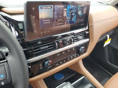 2026 Nissan Pathfinder Platinum 2WD