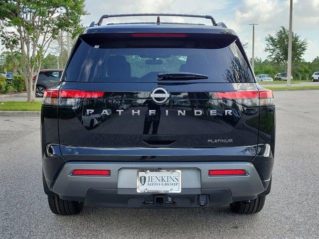 2026 Nissan Pathfinder Platinum 2WD