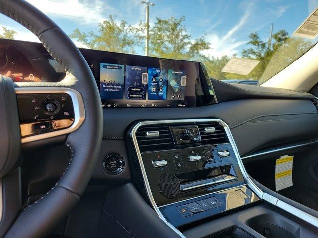 2026 Nissan Armada 4x2 SV