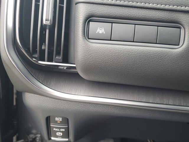 2026 Nissan Armada 4x2 SL