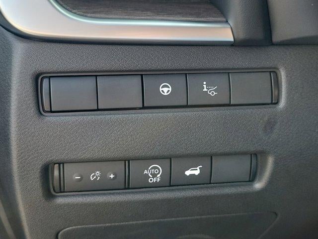 2026 Nissan Rogue AWD Platinum *Ltd Avail*