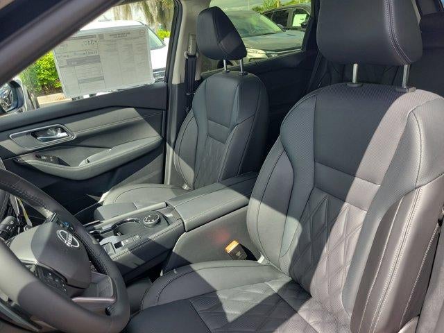 2026 Nissan Rogue AWD Platinum *Ltd Avail*