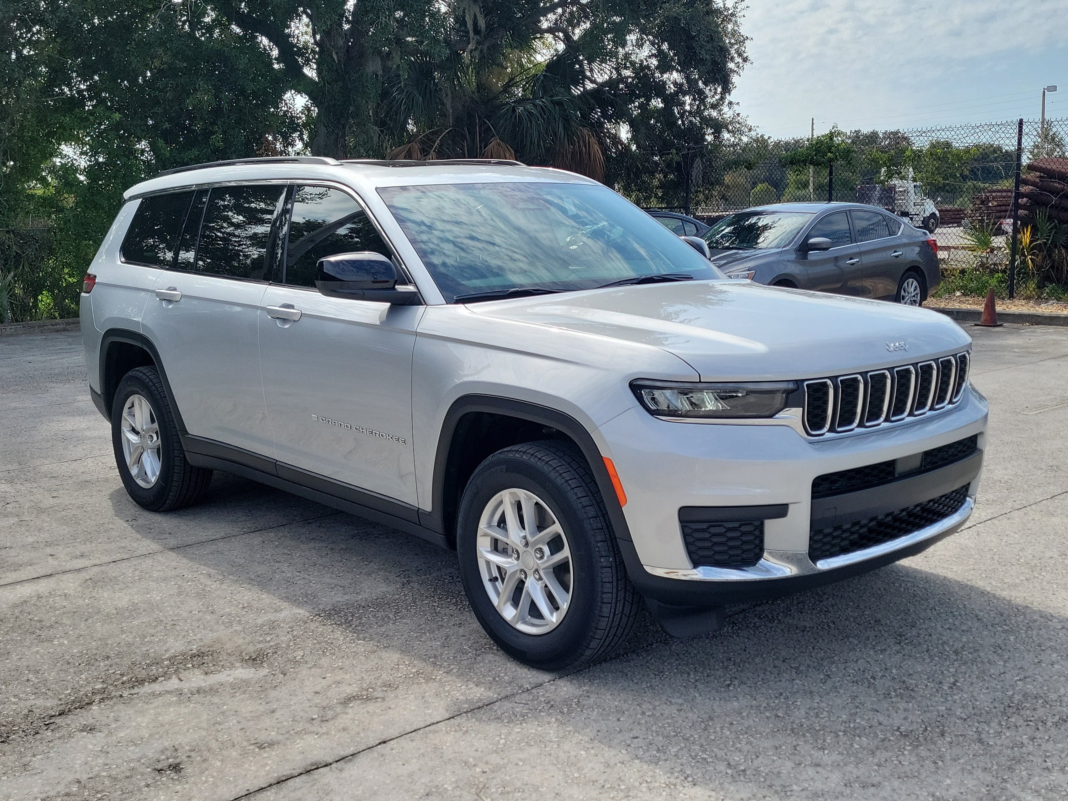 2026 Jeep Grand Cherokee L Laredo X