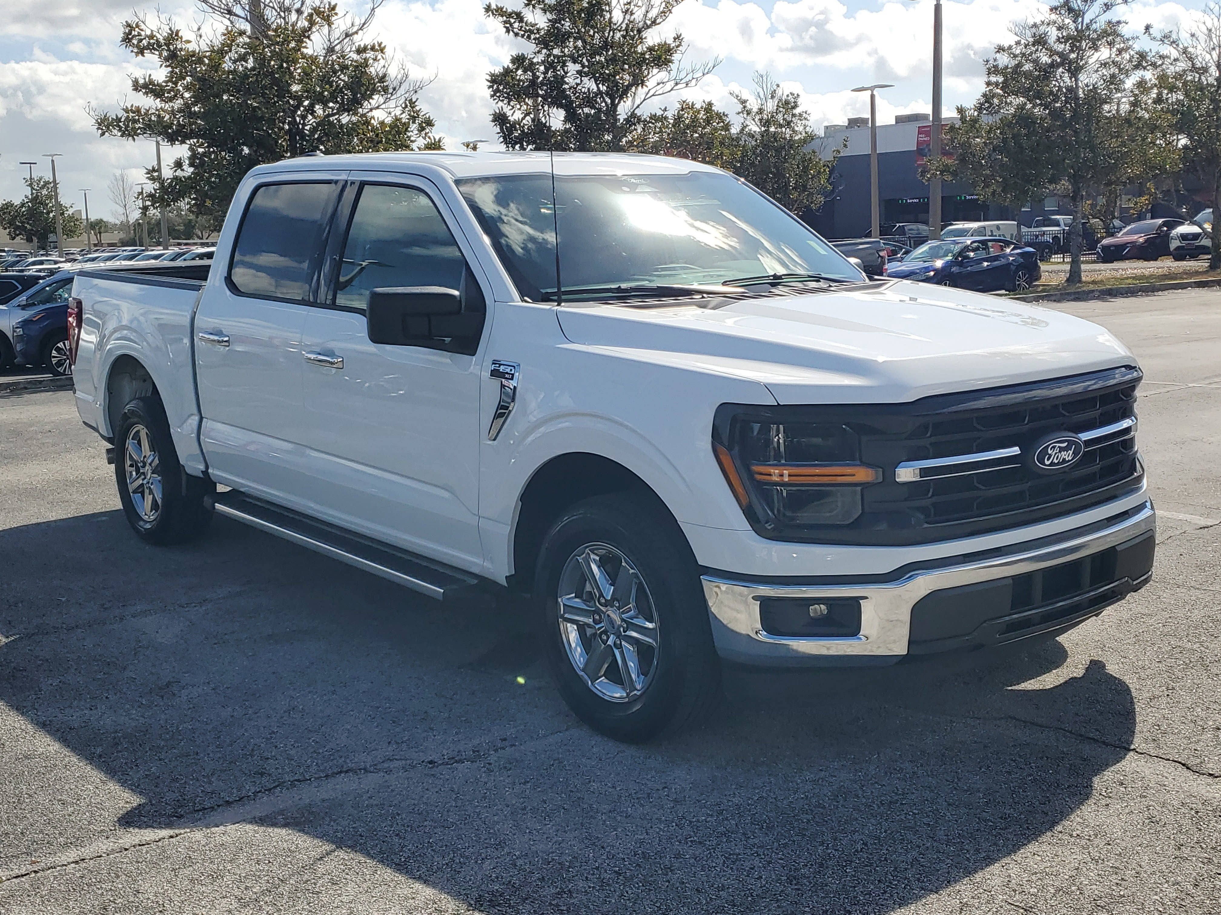 2025 Ford F-150 XLT