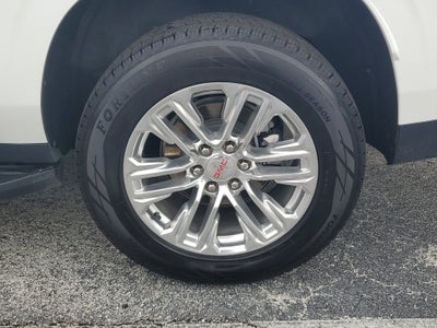 2024 GMC Yukon XL SLT