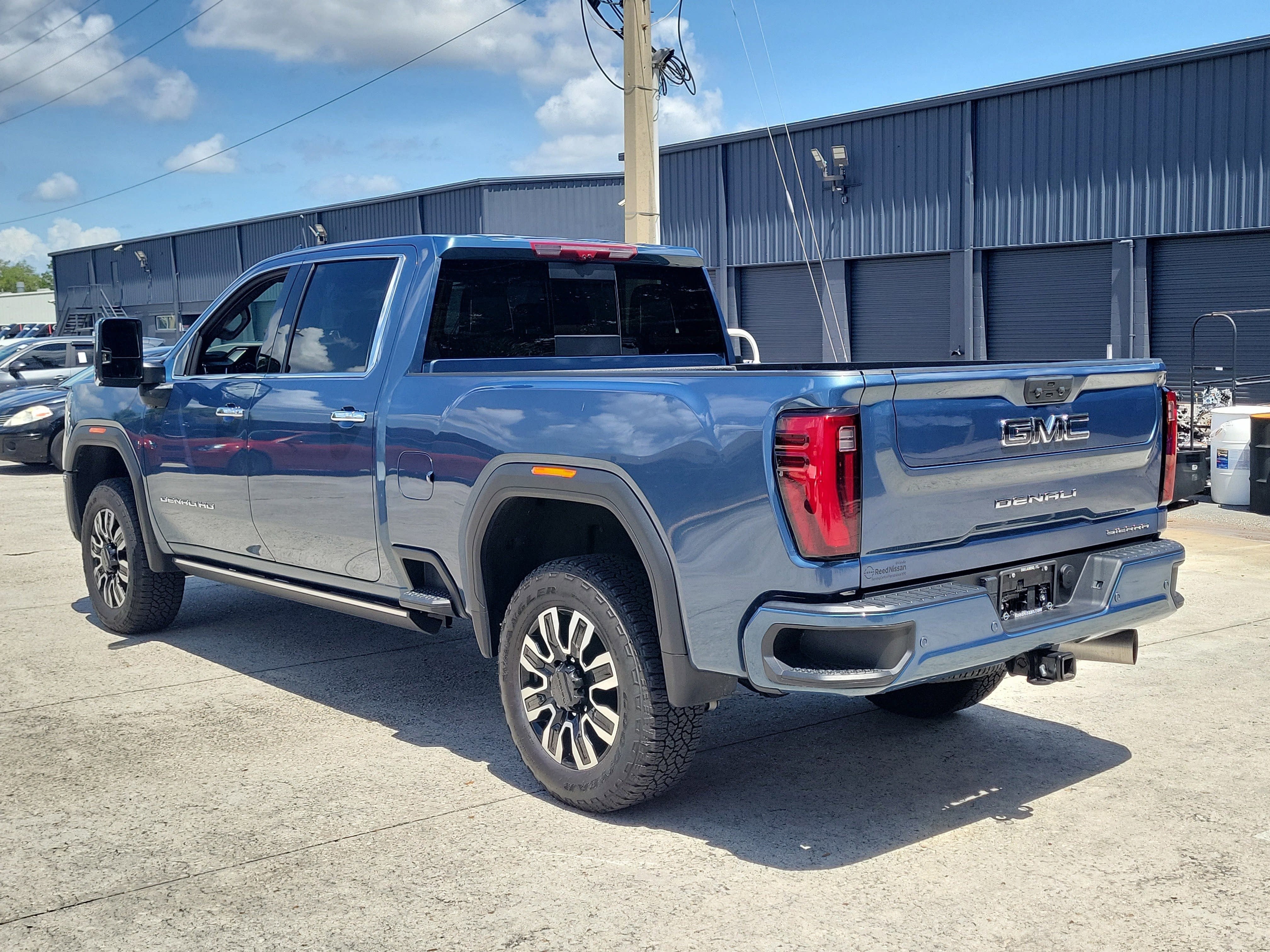 2025 GMC Sierra 2500HD Denali Ultimate