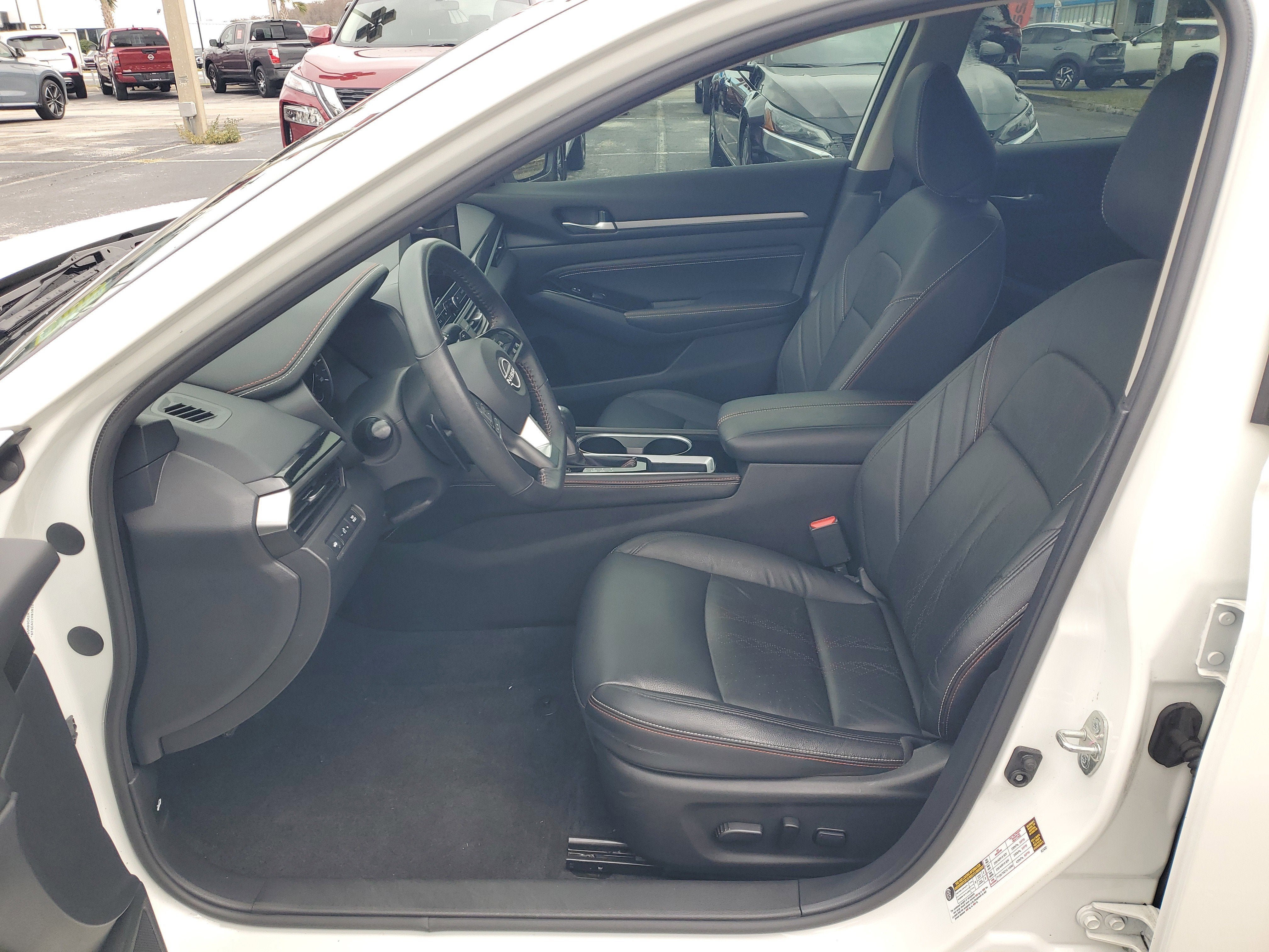 2023 Nissan Altima 2.5 SR