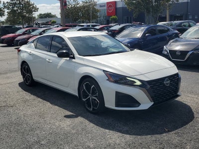 2023 Nissan Altima 2.5 SR