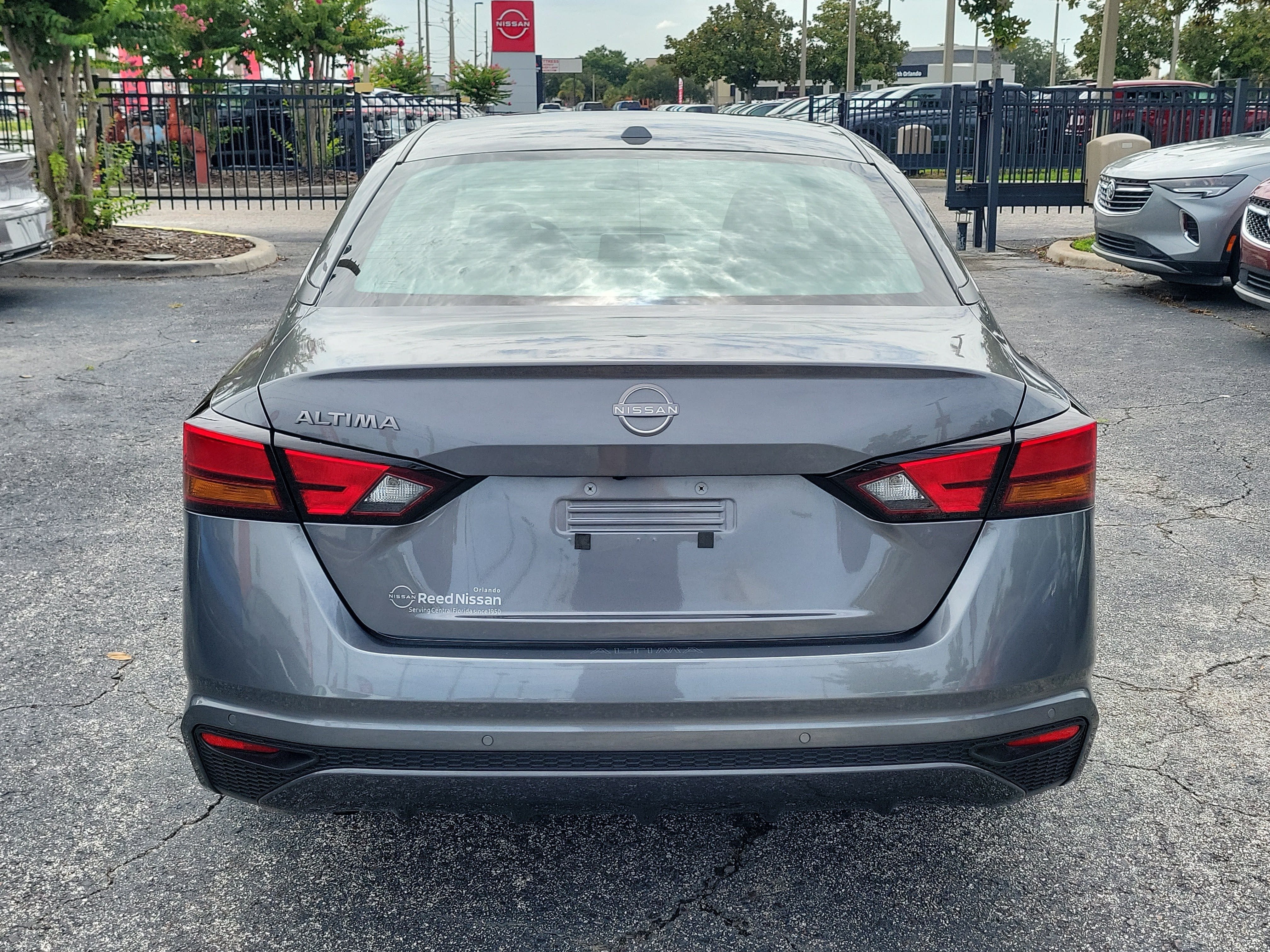 2025 Nissan Altima SV