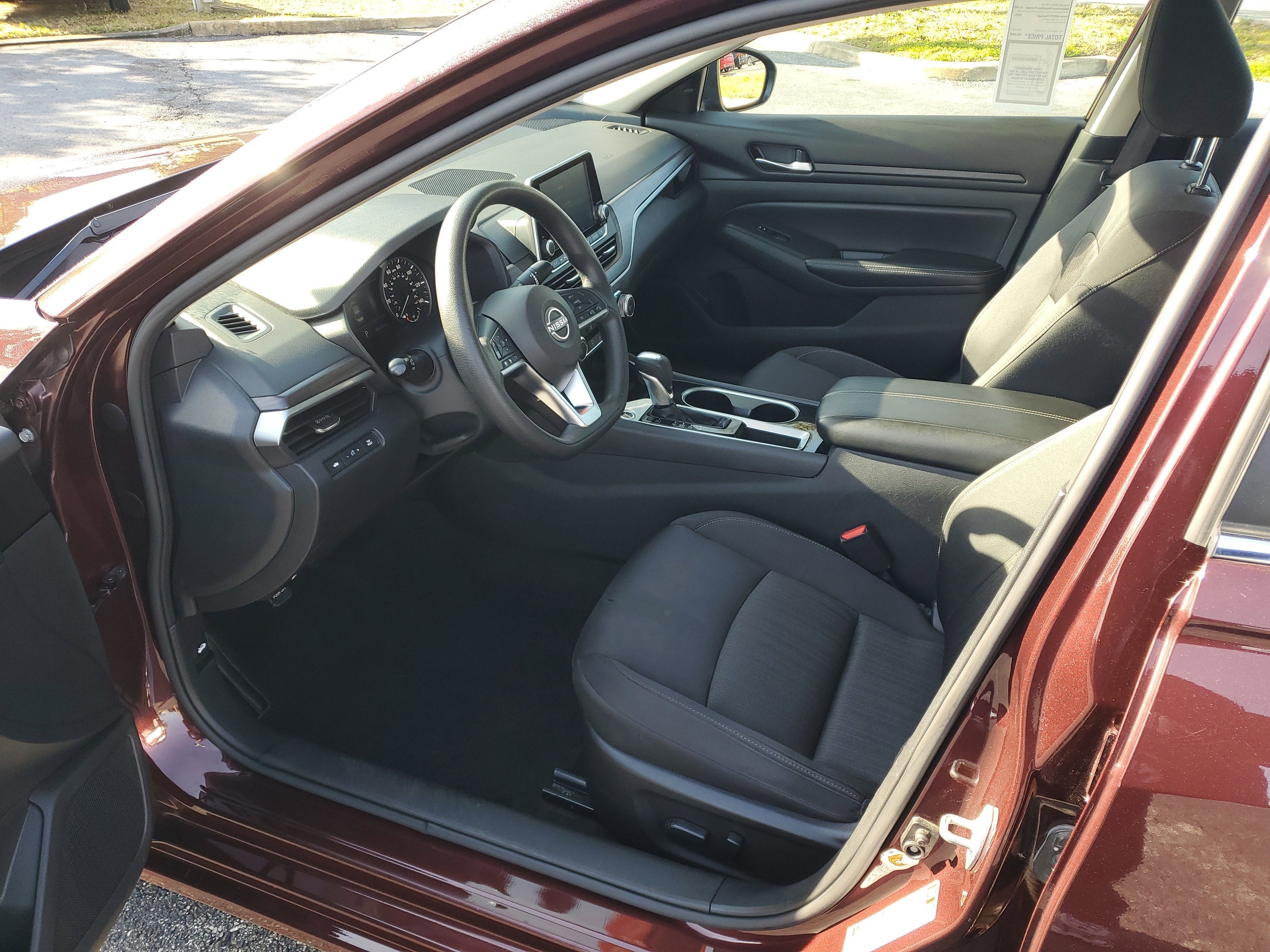 2024 Nissan Altima 2.5 SV