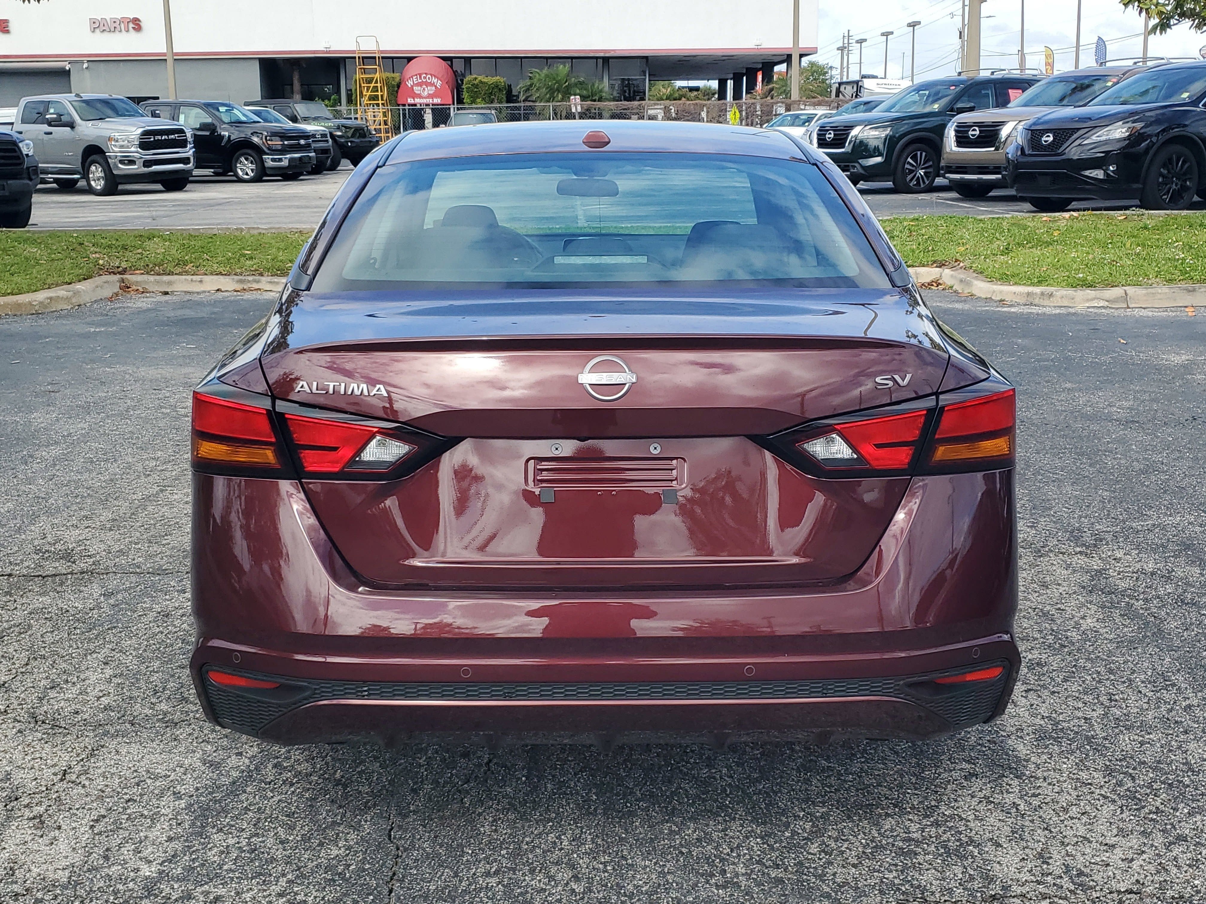 2024 Nissan Altima 2.5 SV