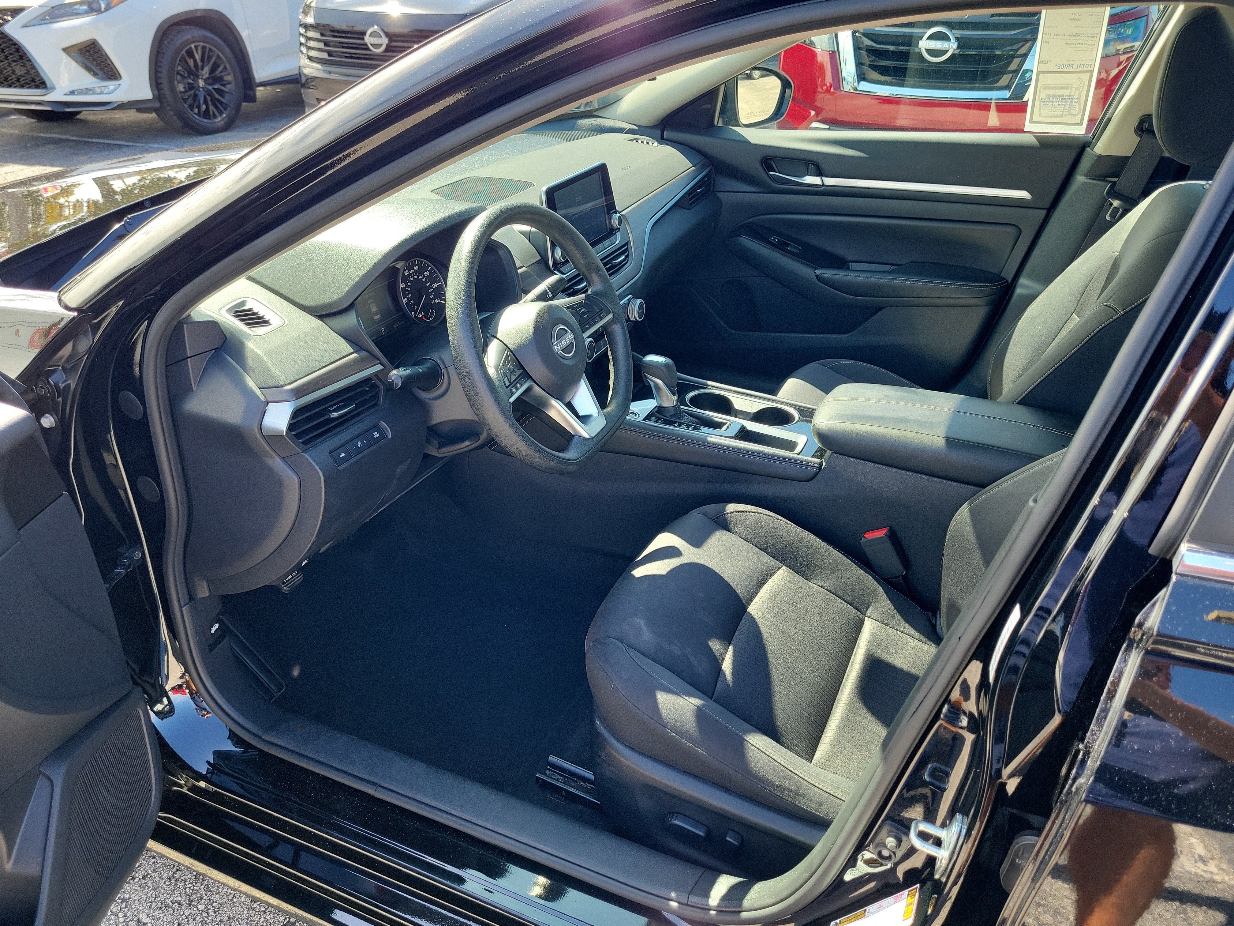 2023 Nissan Altima 2.5 SV