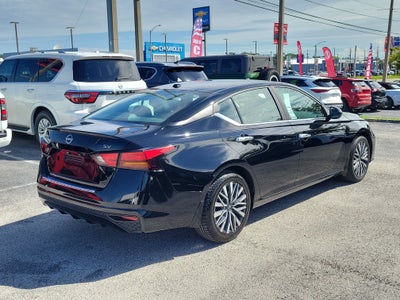 2023 Nissan Altima 2.5 SV