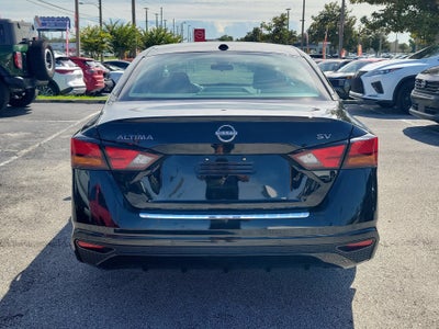 2023 Nissan Altima 2.5 SV