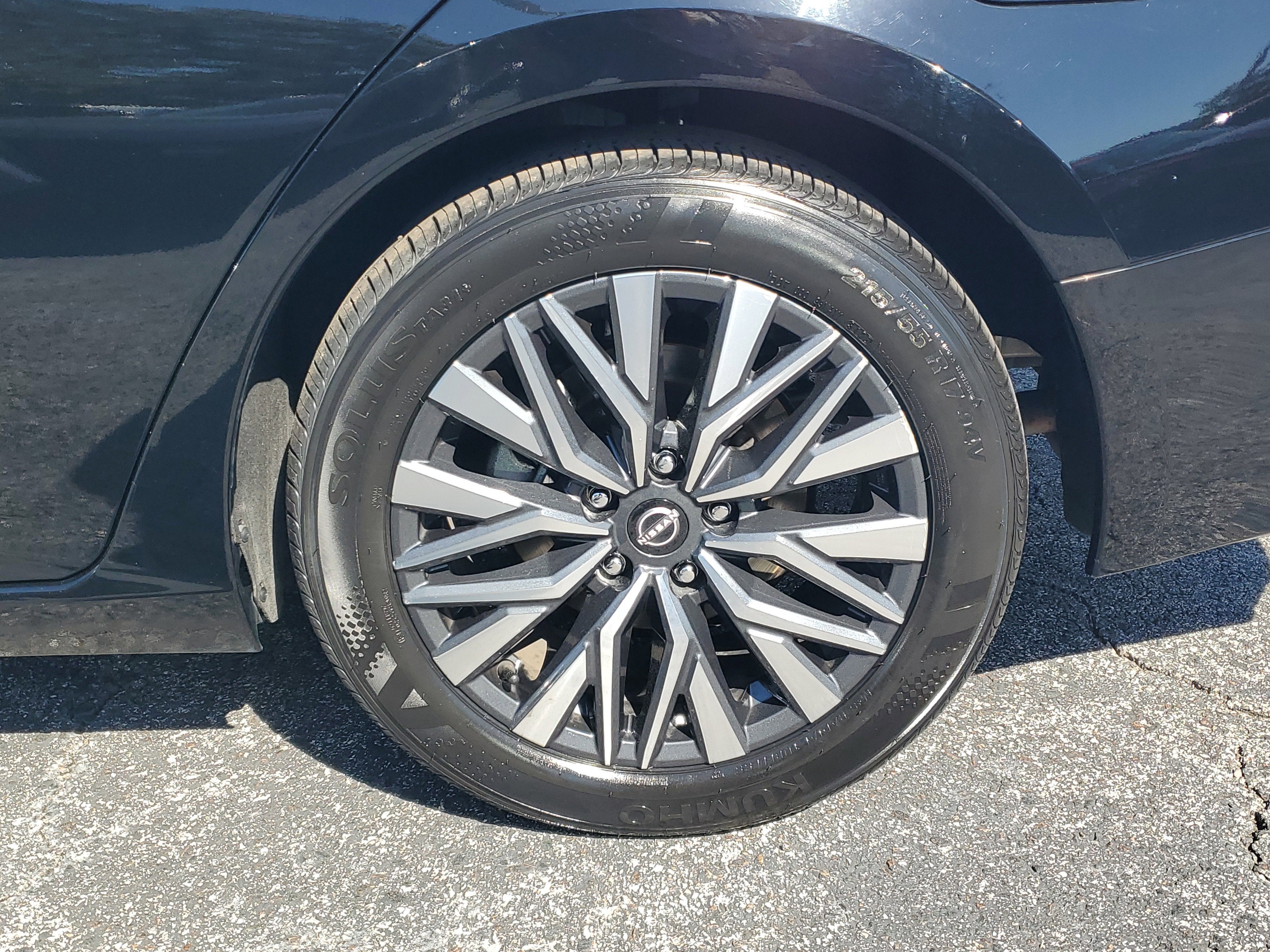 2024 Nissan Altima 2.5 SV