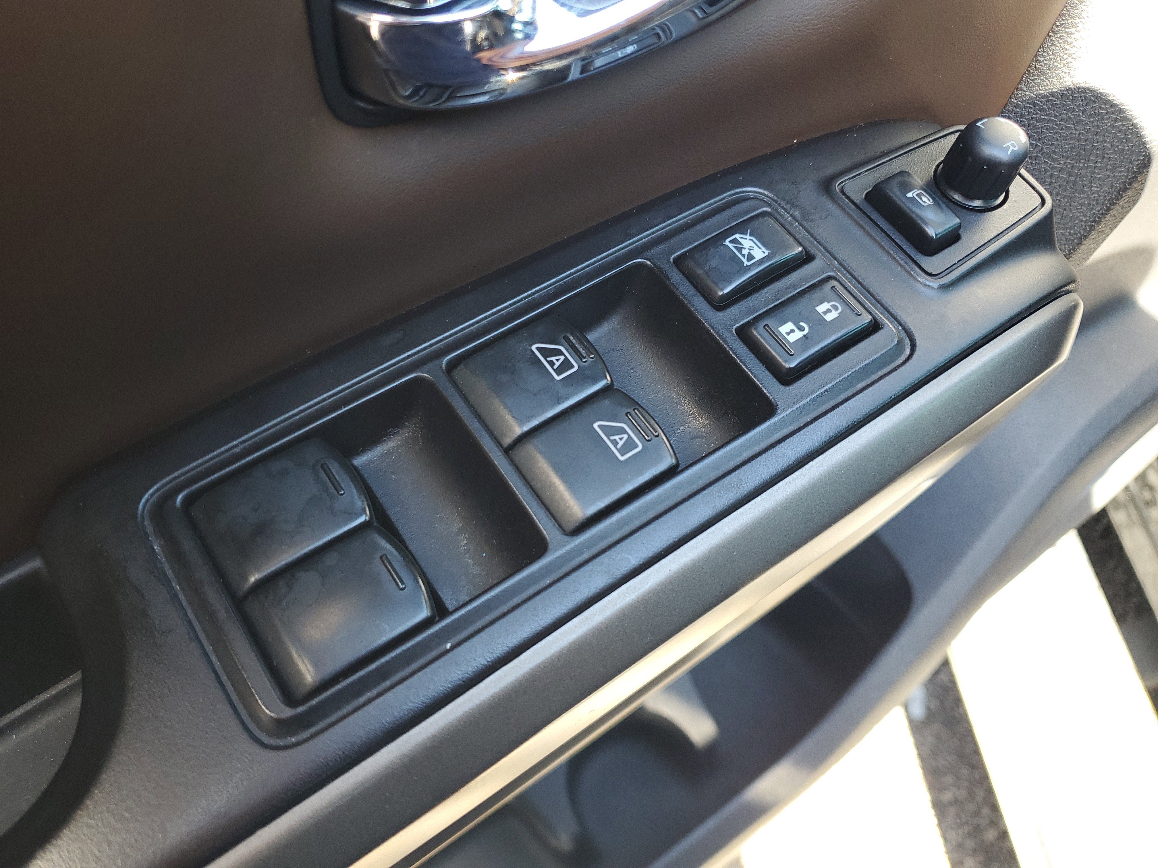 2020 Nissan Titan Platinum Reserve