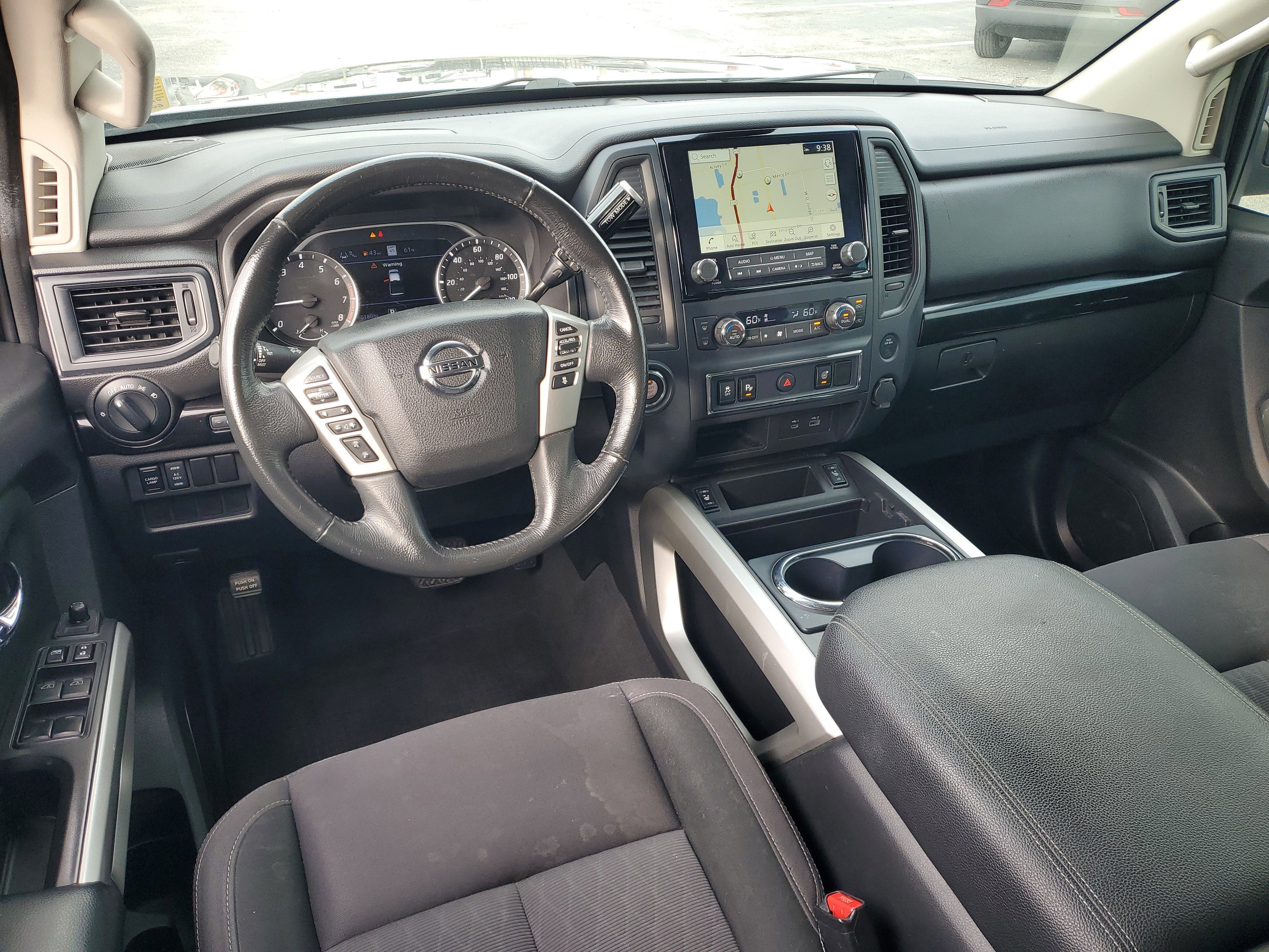 2022 Nissan Titan SV