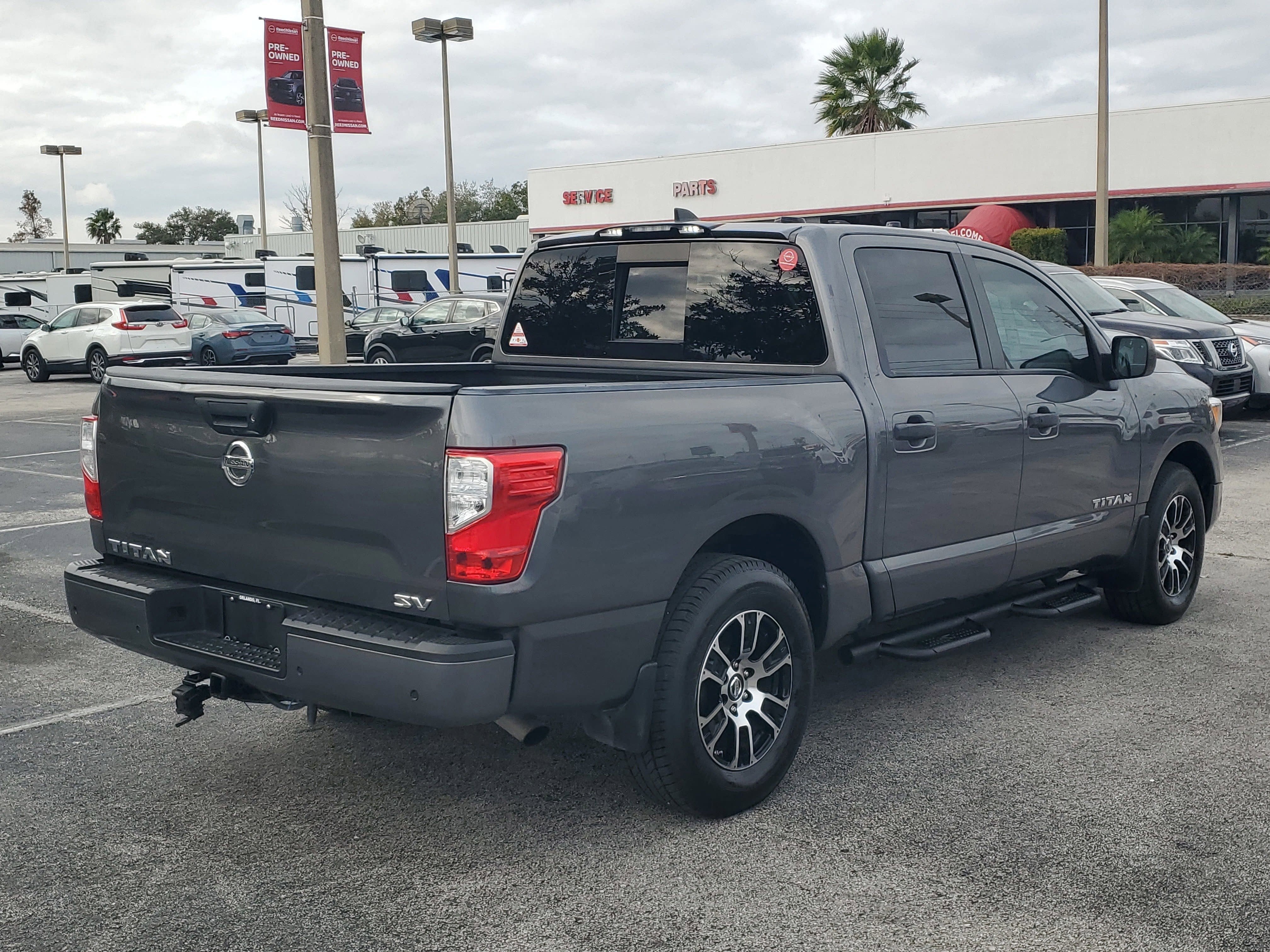2022 Nissan Titan SV