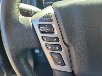 2023 Nissan Titan SV