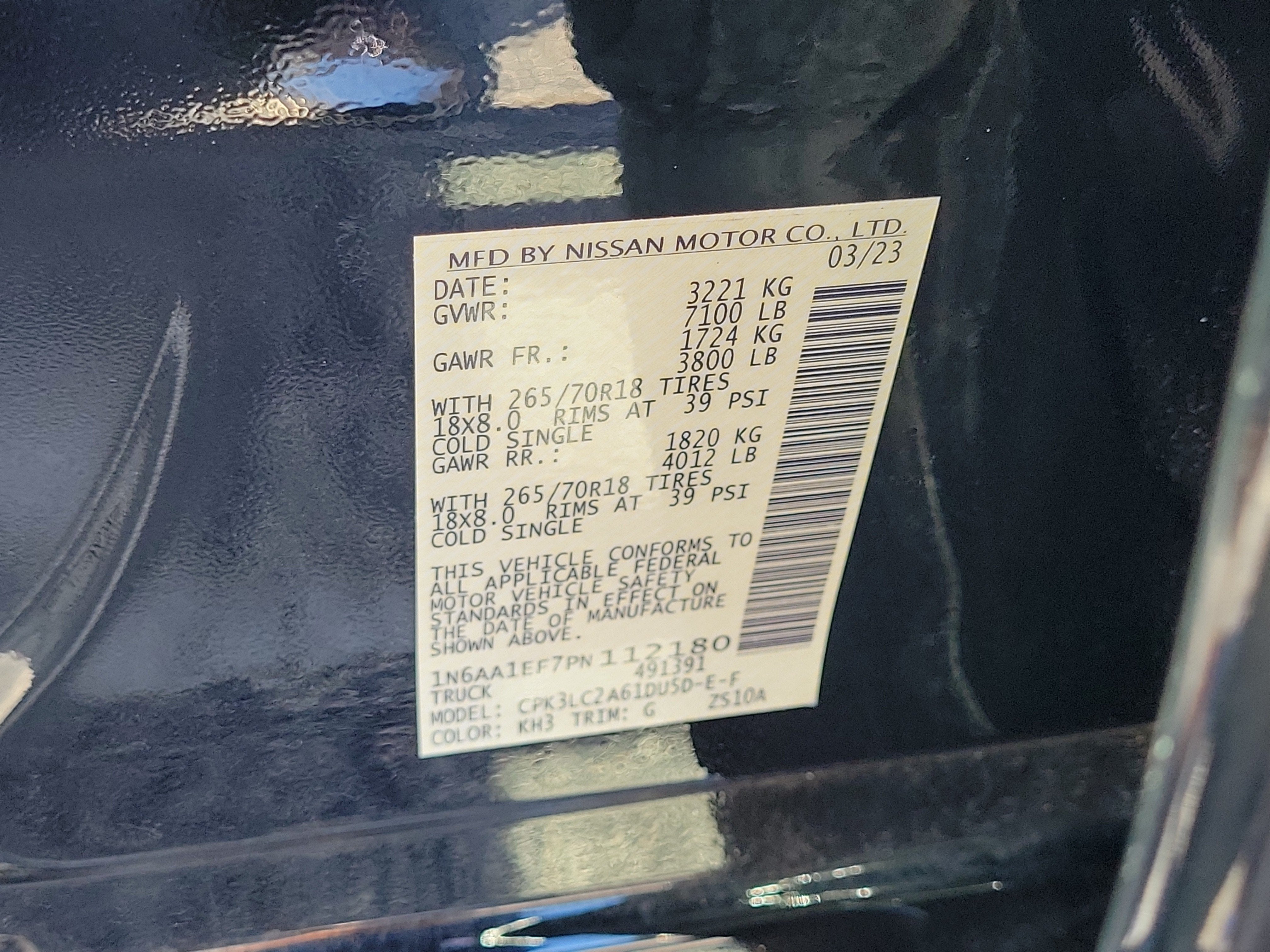 2023 Nissan Titan SV