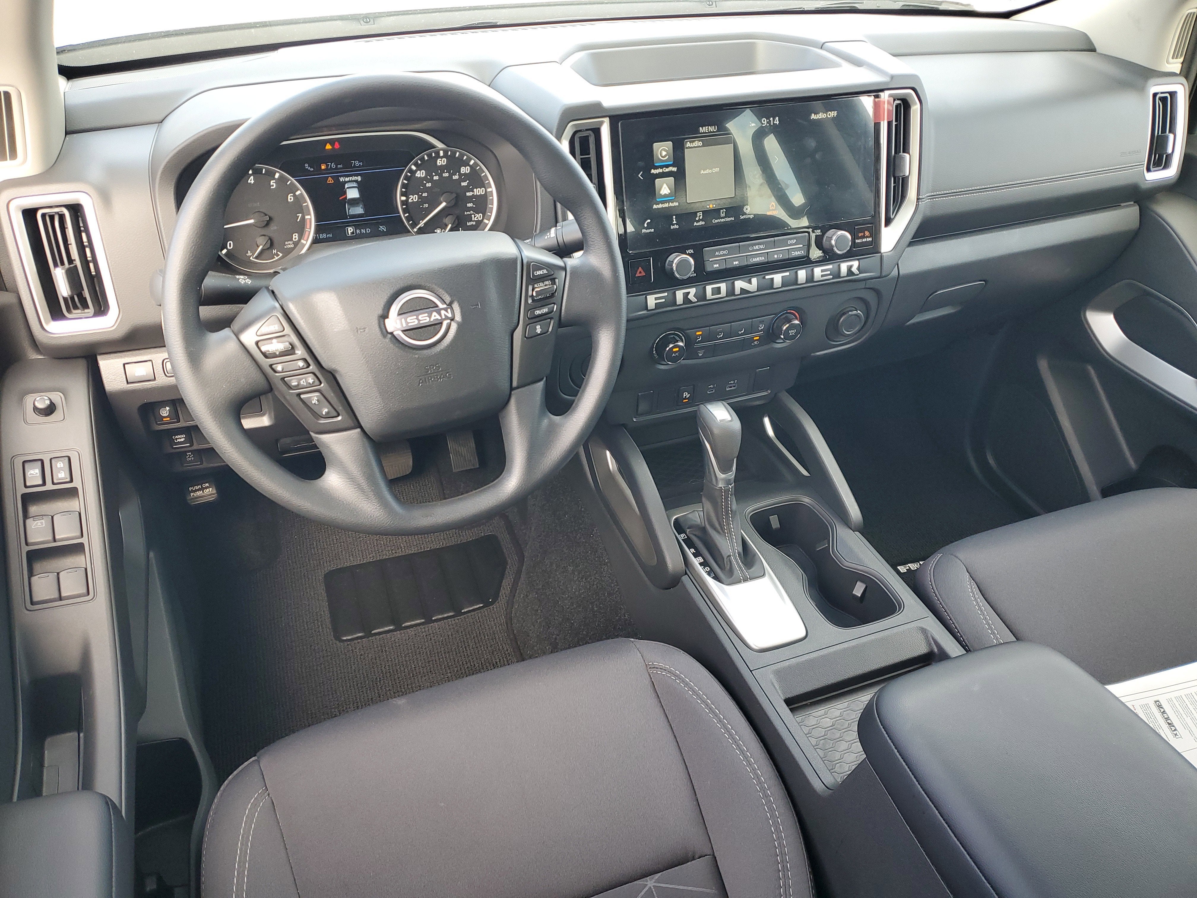 2025 Nissan Frontier SV