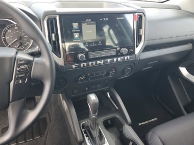 2025 Nissan Frontier SV