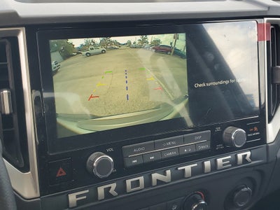 2025 Nissan Frontier SV