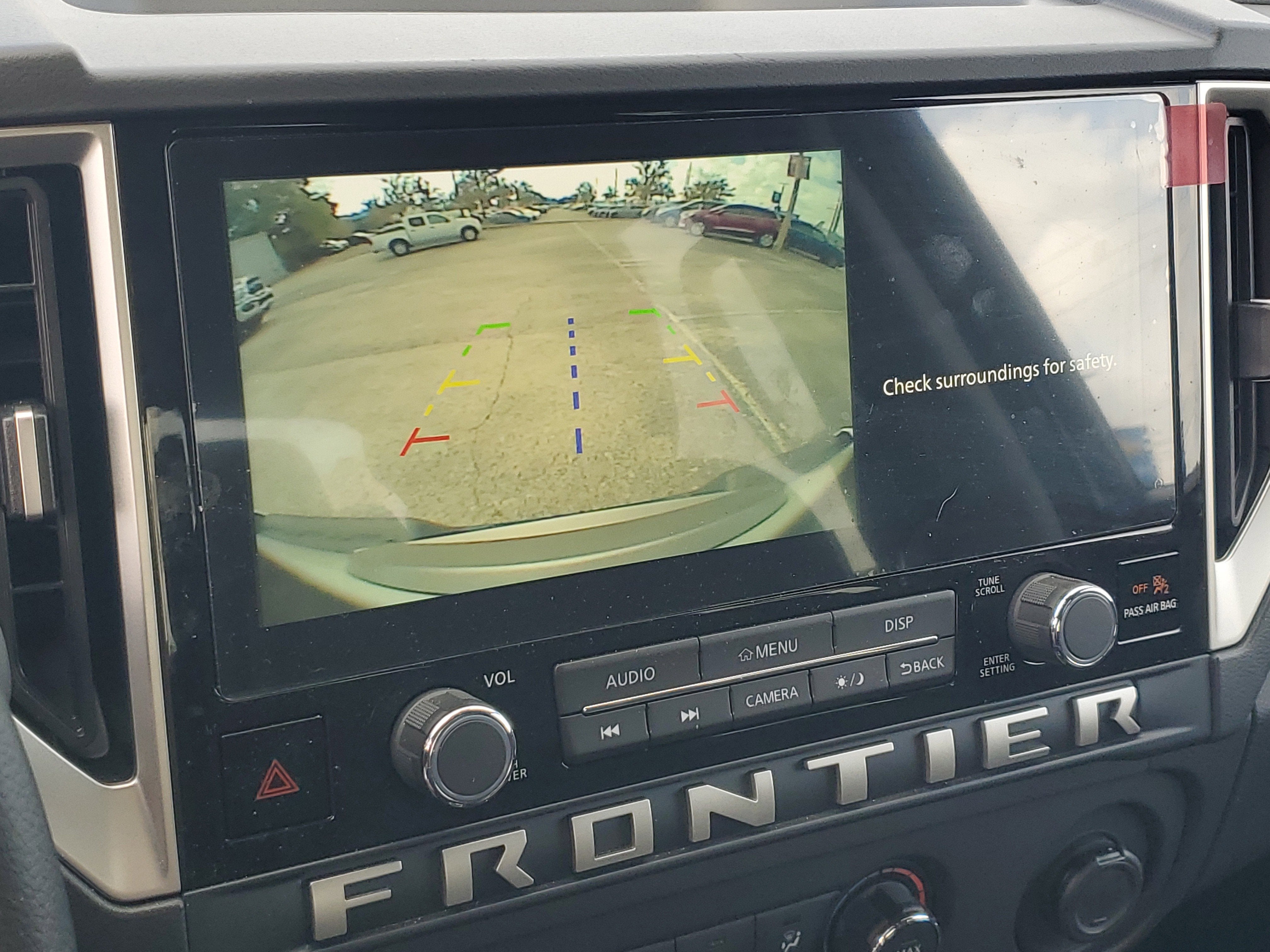 2025 Nissan Frontier SV