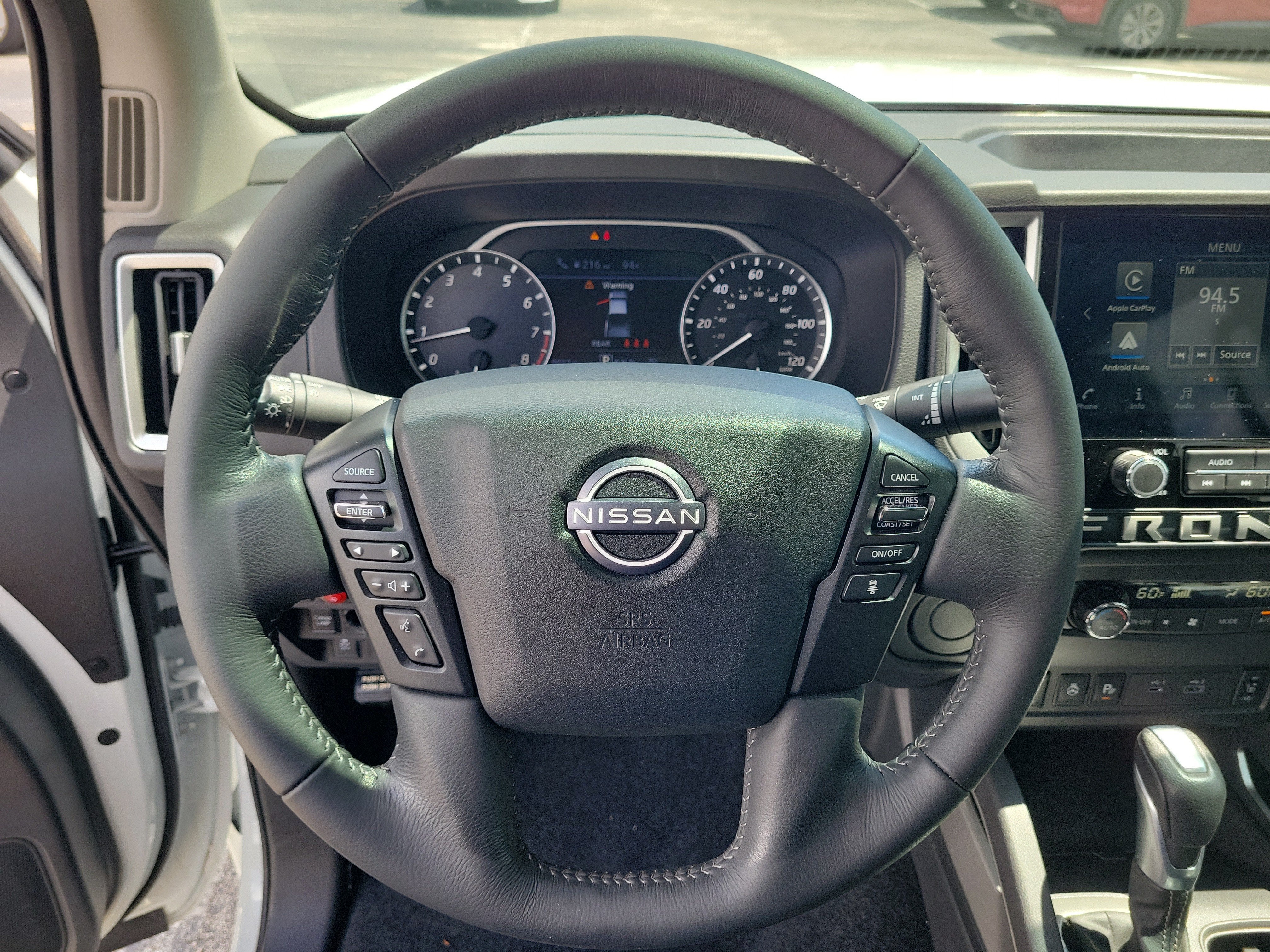 2025 Nissan Frontier SV