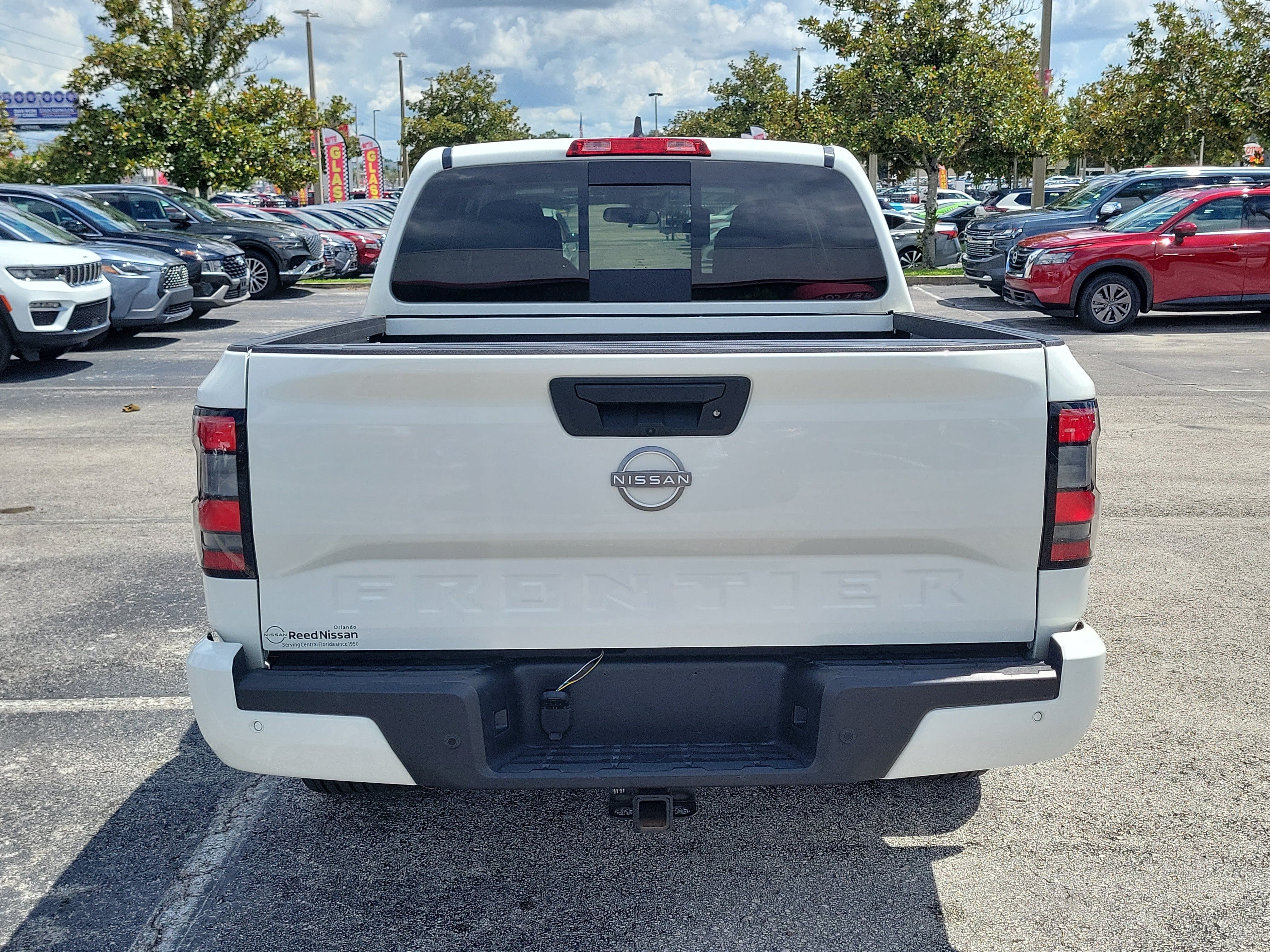 2025 Nissan Frontier SV
