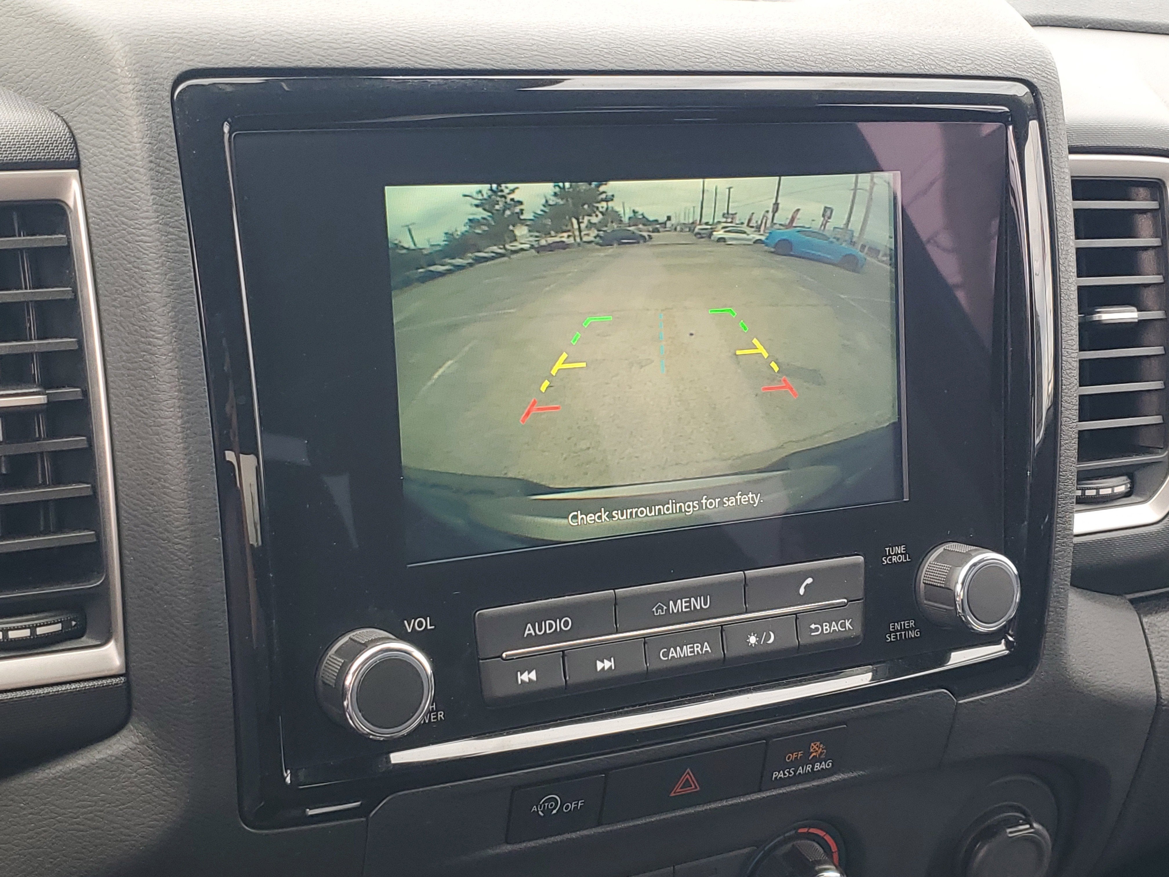 2024 Nissan Frontier SV