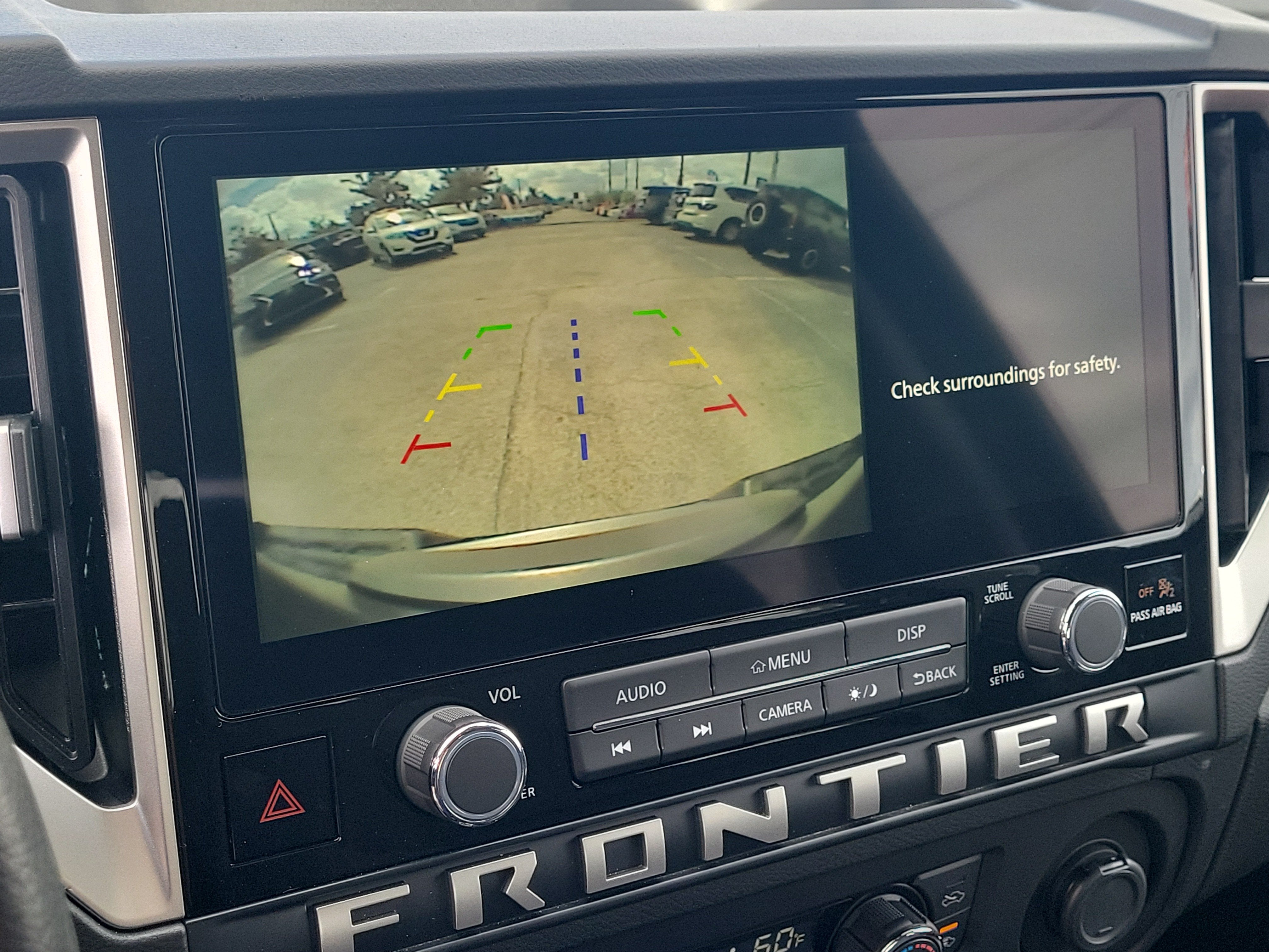2025 Nissan Frontier SV