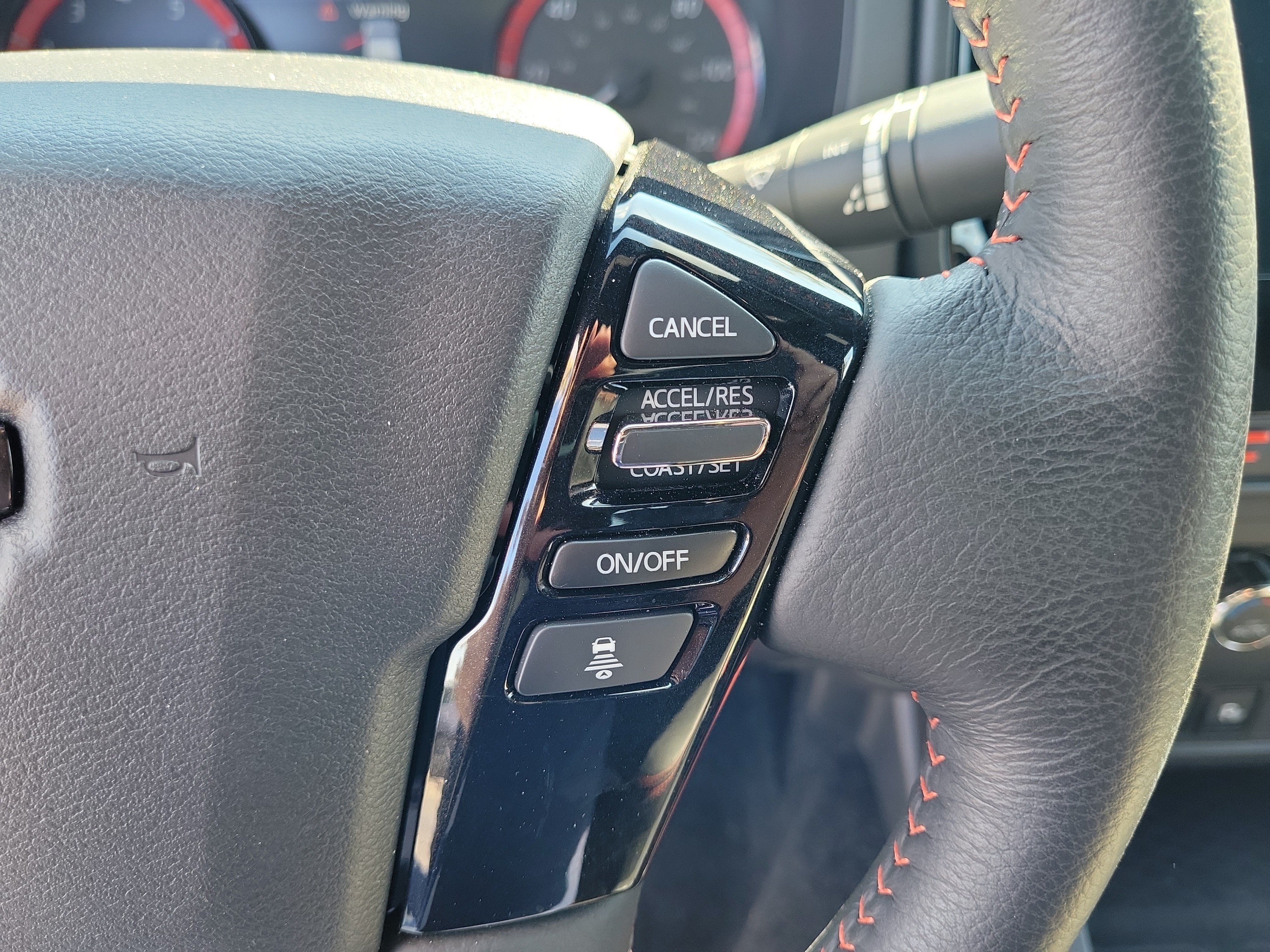 2025 Nissan Frontier PRO-X
