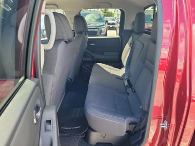2024 Nissan Frontier SV